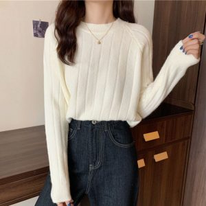 College Style Pullover Women's Base