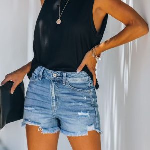 Women's Fashionable And Casual Ripped Denim Shorts, With A Brushed Fringed Hem, Are Comfortable And Suitable For The Street, Seaside, Vacation And Casual Wear. Women's Denim Clothing