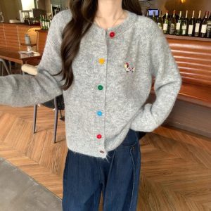 Women's Sweet Round Neck Color Buckle Puppy Pattern Long-sleeved Sweater Cardigan