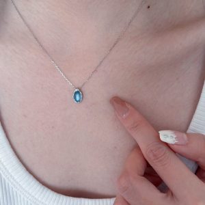 Navy Blue Water Drop Necklace Women's Light Luxury Small Design Refined And Simple Advanced Pendant Clavicle