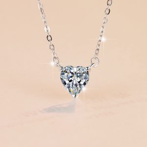 Silver Necklace Love Heart-shaped Moissanite Pendant