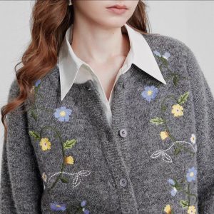 Round Neck Long Sleeve Top Embroidered Plant Female