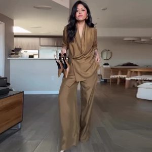 Long-sleeved Pleated Casual Loose Wide-leg Pants Suit
