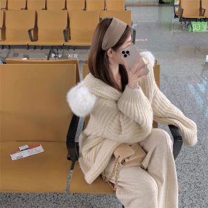 Loose And Warm Knitted Cardigan Thick Coat