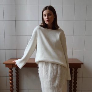 Loose And Idle Backless Knitted Sweater