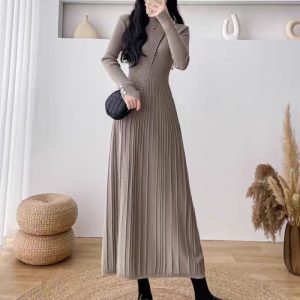 Match With Coat Mid-length Below The Knees Waist Trimming Base Knitting Woolen Skirt