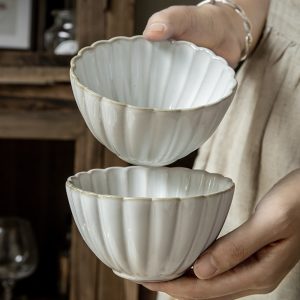 Embossed Ceramic Rice Retro Kiln Baked Small Bowl Good-looking Porringer