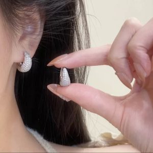 Women's Fashion Simple Mosquito Coil Ear Clip