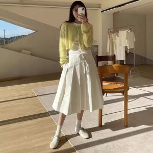 Socialite Style Short Temperamental Wool Knit Cardigan