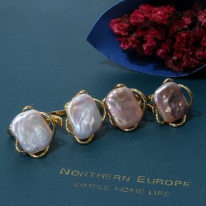 Women's Fashion Personality Baroque Pearl Ring