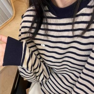 Women's American-style Blue Striped Round Neck Loose T-shirt