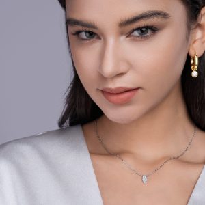 A Fashionable Jewelry Pendant Set Moissanite S925 Sterling Silver And Platinum-plated Diamond In The Shape Of A Horse's Eye. Moissanite Silver Jewelry