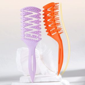 Fluffy High Skull Top Styling Comb Gift