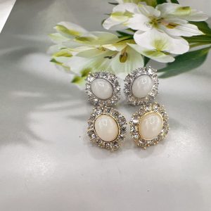 Trendy Fashion Commuter High-grade Affordable Luxury Style French Glass Cat Eye Earrings