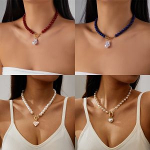 Fashion Black Natural Gravel Hand-knit Necklace Women