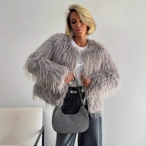 High-end Loose Fashion Imitation Fur Women's Warm Short Coat