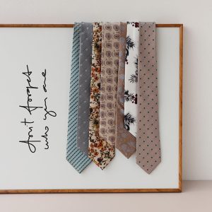 Korean Style Retro Light Color Hong Kong Style Tie