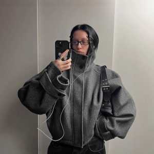 Loose Versatile Stand Collar Short Woolen Coat