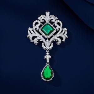 New Emerald Crystal Hollow-out Retro Court-style Brooch For Women