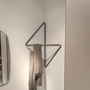 Minimalist Design Corner Clothes Hanger