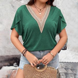 Women's Spliced Lace V-neck Loose Casual Knit Versatile Top