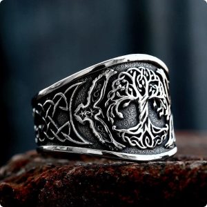 European And American Fashion Gemstone Retro Titanium Steel Ring For Men