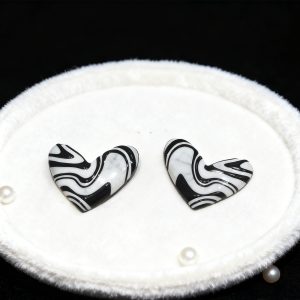 Black&White Heart Earrings-1416