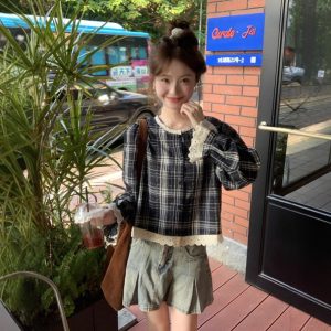 Women's Spring And Autumn Design Loose Short Top For Petite