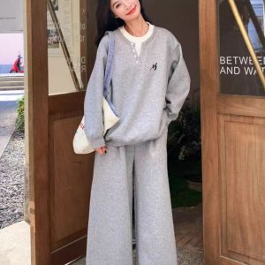 Retro Fashion Round Neck Long Sleeve Suit Women