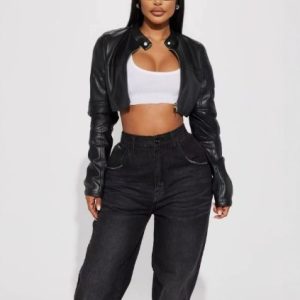 Women's Cropped Biker-style Leather Jacket With Solid Color Contrast And Zipper