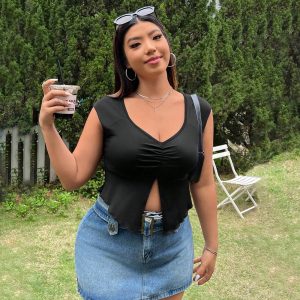 New Sleeveless Sexy Low-cut Knit T-shirt