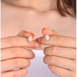 925 Sterling Silver White Stone Teardrop Earrings