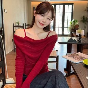 Fashion Fake Two-piece Off-shoulder Long Sleeve Women