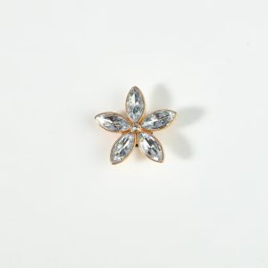 Elegant Petal Alloy Earrings