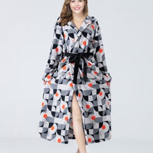 RONGTAI Womens Plush Fleece Hooded Bathrobe, Thick Nightgown Long Robe Sleepwear With Two Side Pockets And Belt