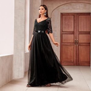 European And American V-neck Lace Off Shoulder Princess Dress
