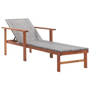 sun lounger made of poly rattan and solid acacia wood