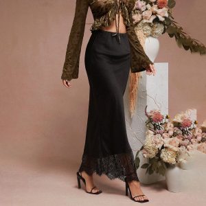 Lace Patchwork Satin Dress With A Luxurious Touch For Socialites