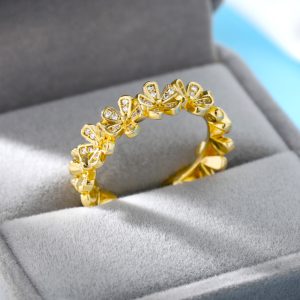 Open Mouth Index Finger Micro-inlaid Zirconia Petal Forest-style Small Flower Ring
