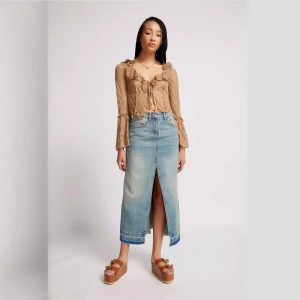 Retro Slim-fit Denim Maxi Skirt For Women