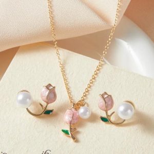 Women's Retro Gold Tulip Earrings Necklace