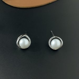 Sweet Natural Freshwater Pearl Earrings