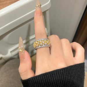 Italian Retro Lace Honeycomb Micro-set Zirconia Open Ring For Women