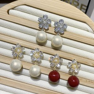 Zircon Pearl Women's Fashionable And Elegant Earrings