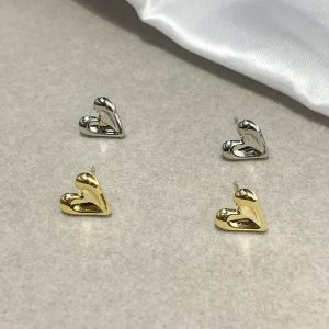 Simple And Stylish Heart-shaped Earrings