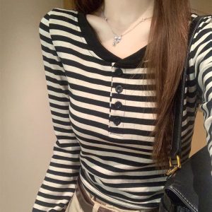Women's Fashionable Versatile Striped Long-sleeve Top