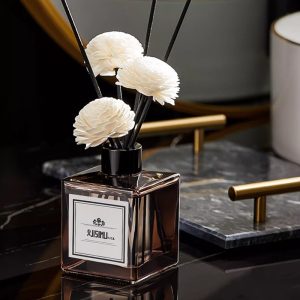 50ml Flameless Aromatherapy Room Diffuser Ornament With Long-Lasting Scent