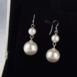 White Pearl Silver Round Earrings