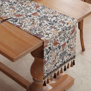 American-style Table Runner And Placemat Vintage-inspired Table Setting