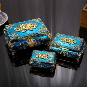 High-end 3D Rose Storage Box Decoration